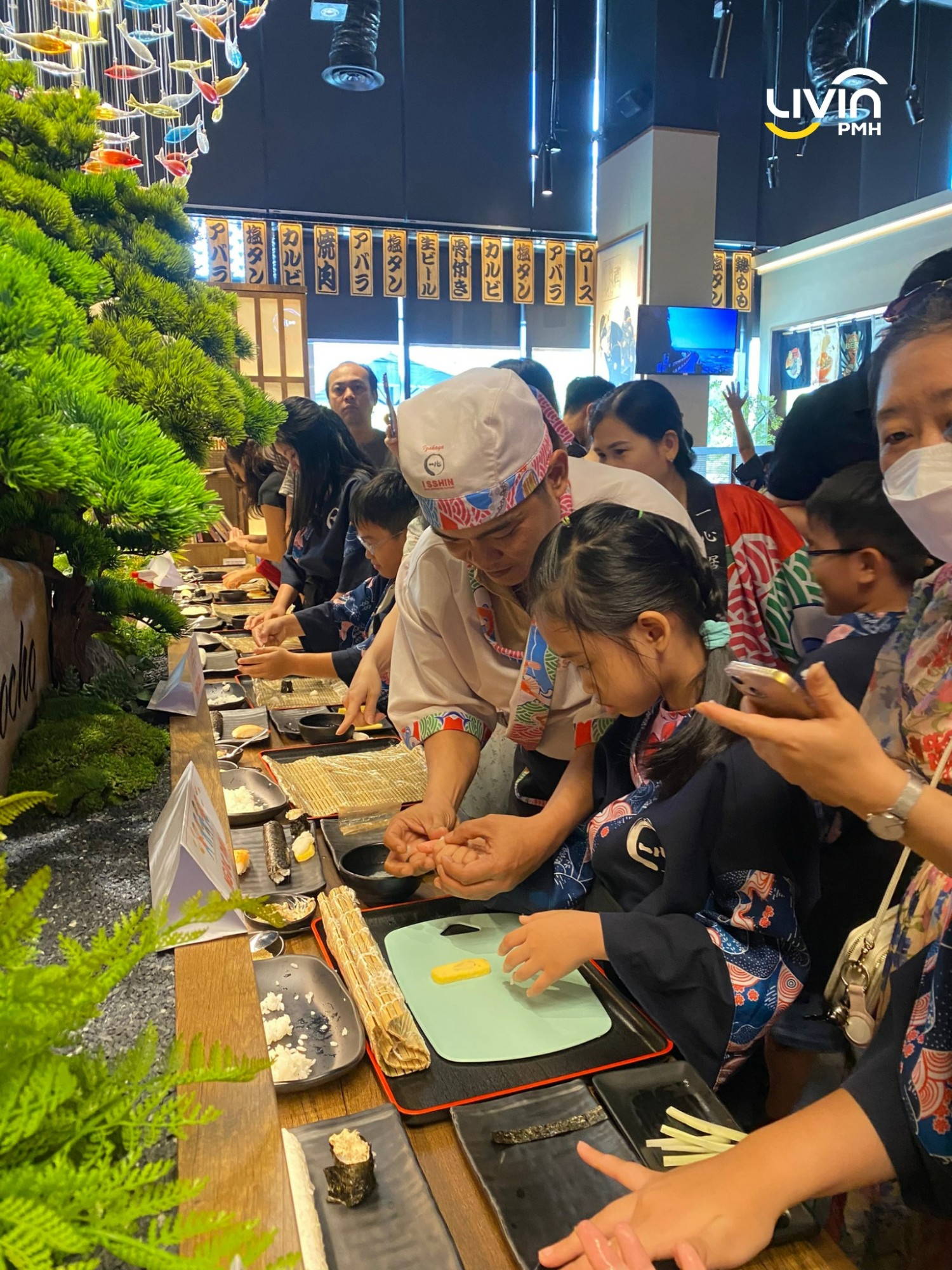 WORKSHOP "THỬ TÀI BẾP NHÍ-BÉ NẮN SUSHI” tại ISSHIN IZAKAYA chi nhánh Cobi Tower II